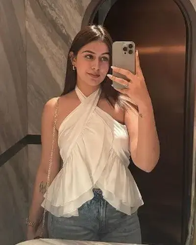 Call Girl Garhwa